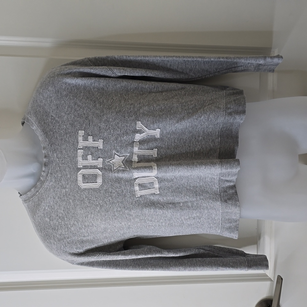 Forever 21 Off Duty Boxy Gray Sweatshirt Size Small